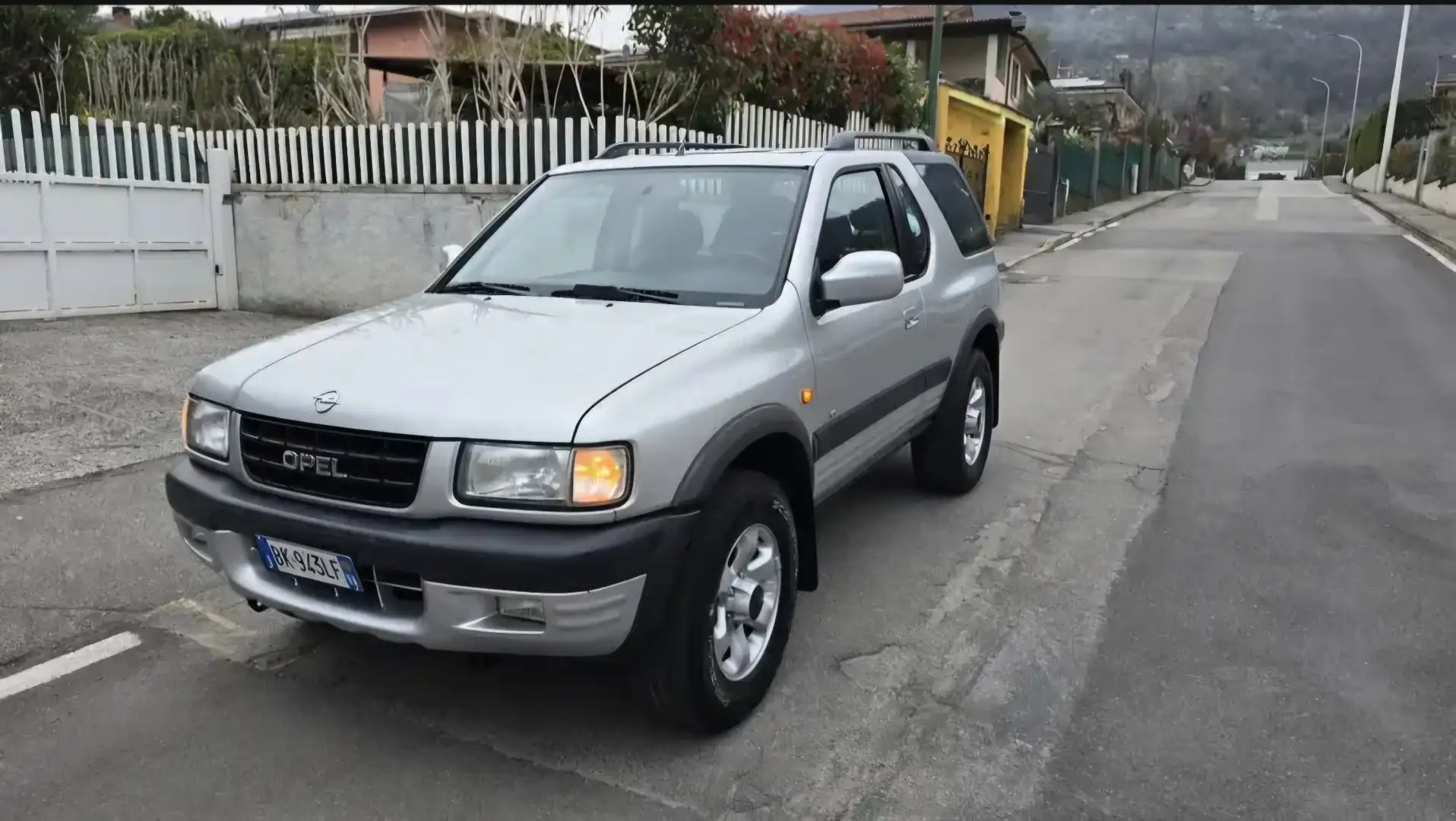 Opel Frontera 3 porte sport rs 2200 16v - 2