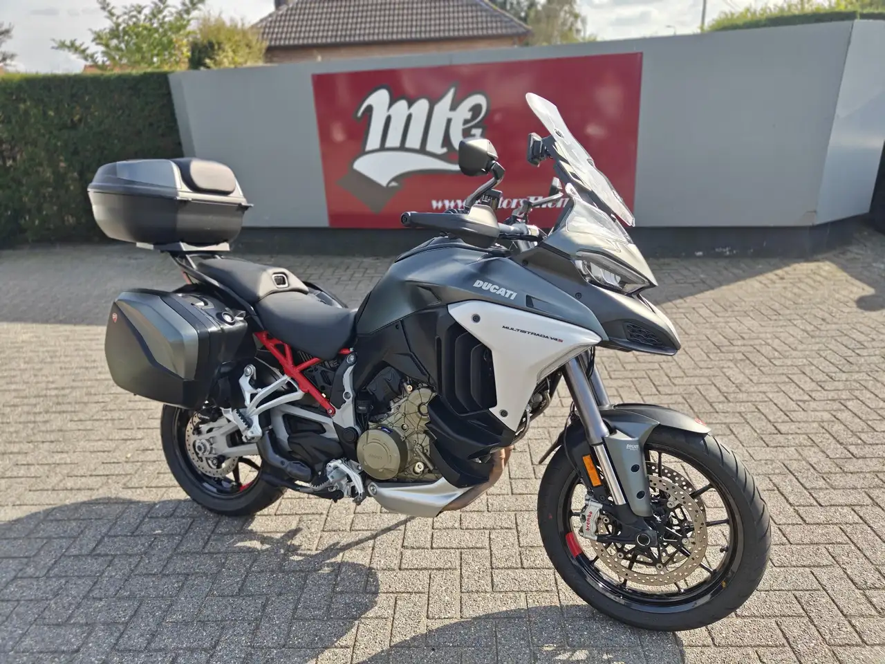 Ducati Multistrada V4 S
