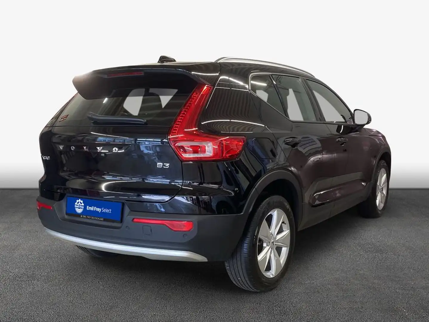Volvo XC40 XC40 B3 B DKG Core AC C* LED * RFC Schwarz - 2