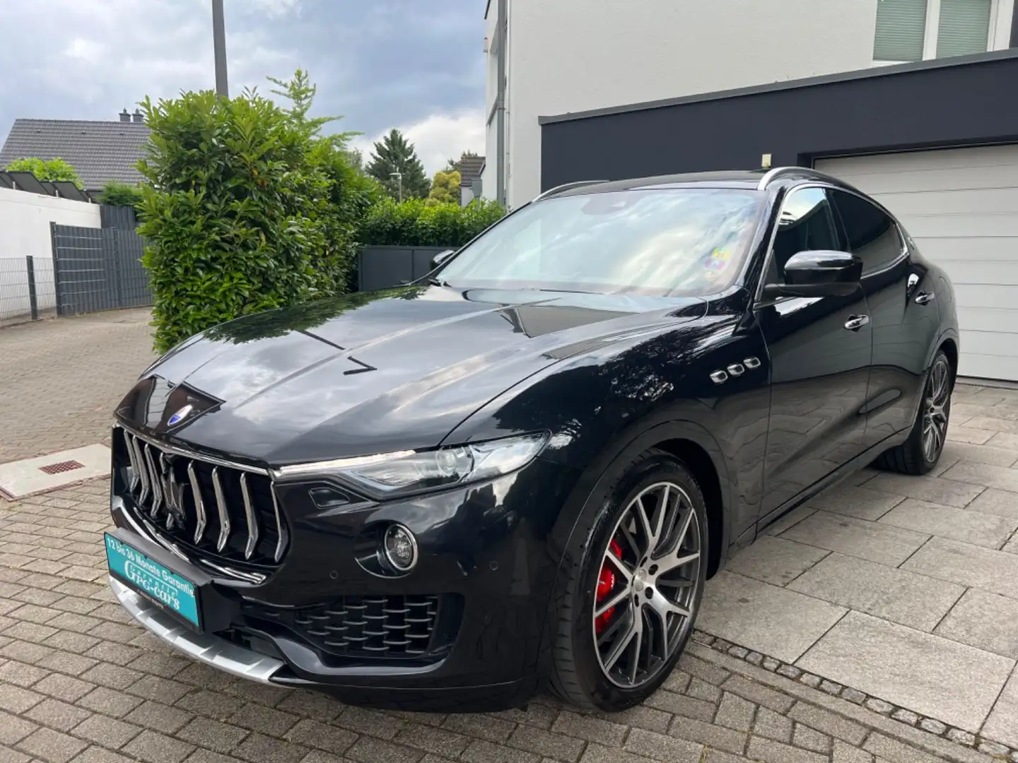 Maserati Levante S*TÜV NEU*1 HAND*DEUTSCHES AUTO*CARBON* Noir - 1