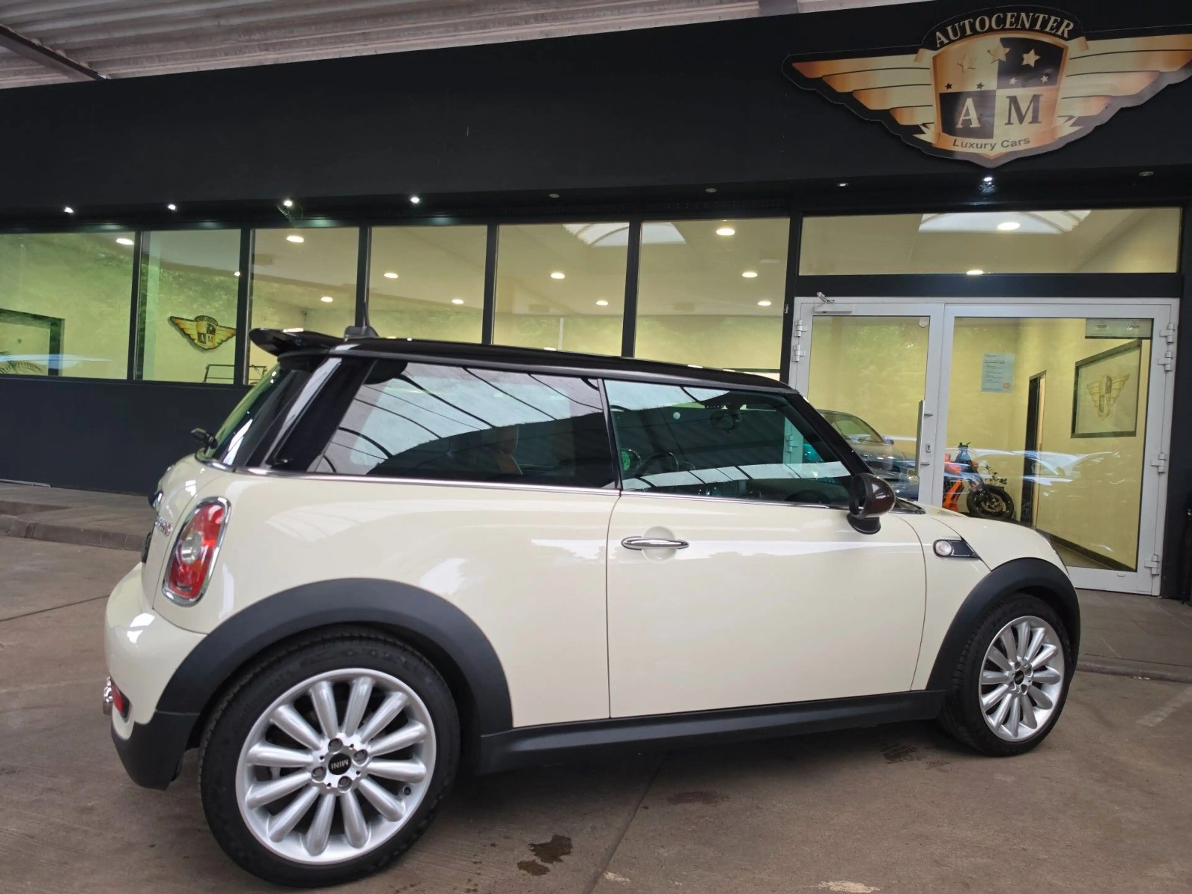 MINI Cooper S 50-MAYFAIR-Edition Panorama-SSD/LEDER — photo 12