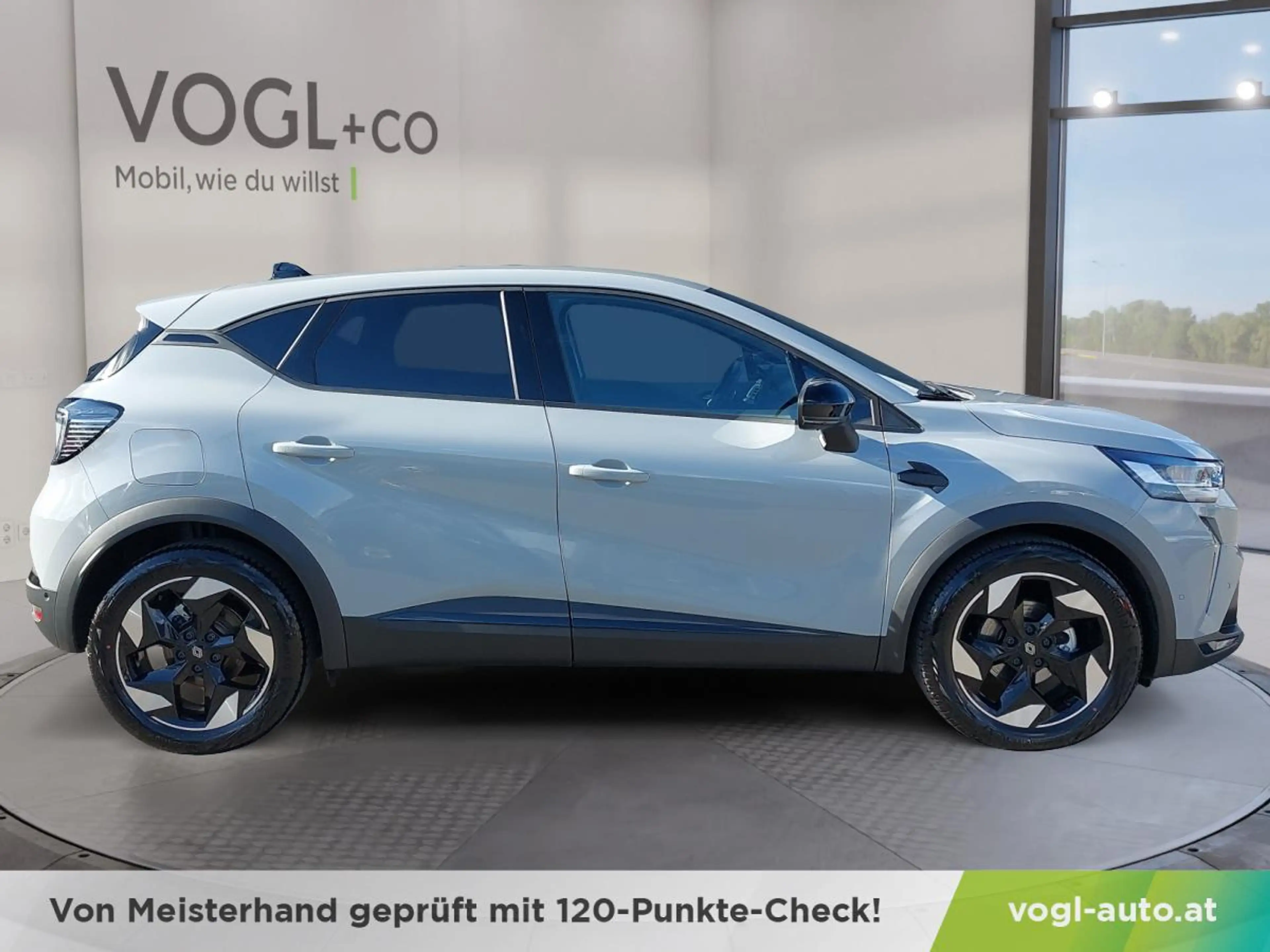 Renault Captur Techno TCe 115 (MY25) — photo 8