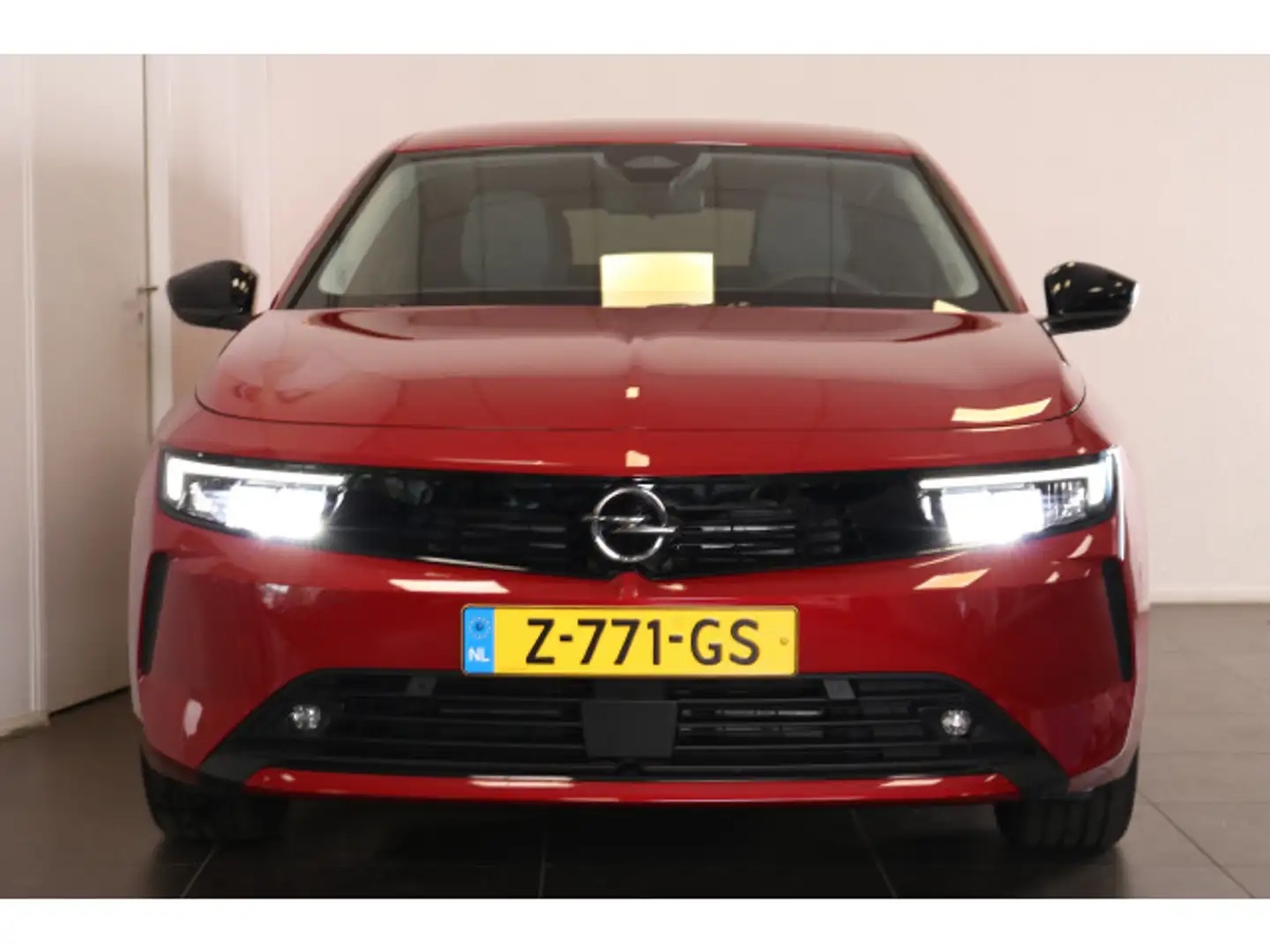 Opel Astra Sports Tourer 1.2 Level 2 110pk | Multi media Navi Rouge - 2