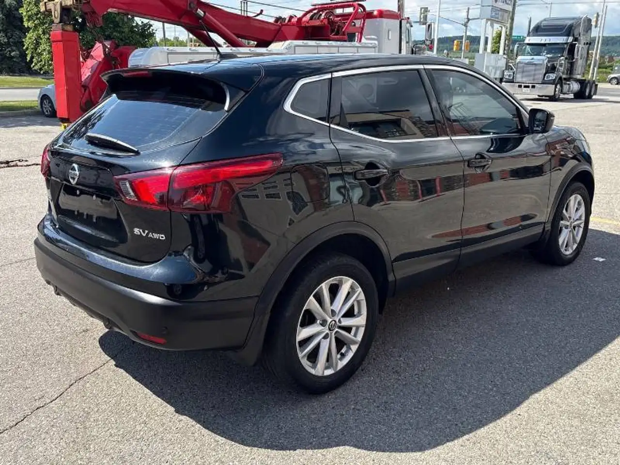 Nissan Rogue снимка Nissan Rogue