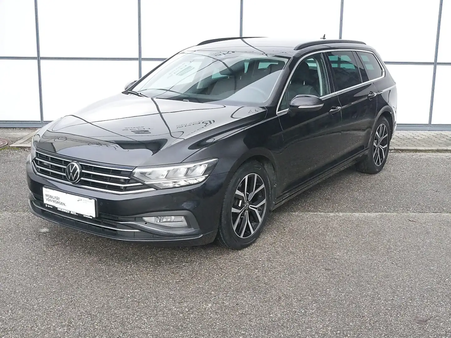Volkswagen Passat Variant Business 2,0 SCR TDI DSG, ACC, RFK, Navi, Massa... Schwarz - 2