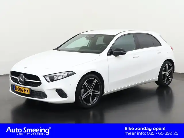 Mercedes-Benz A 180 Premium Night Pakket Automaat | Widescreen Cockpit