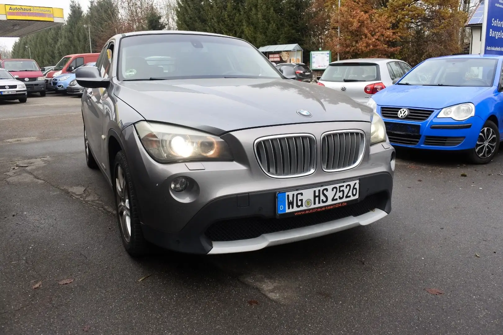 BMW X1 23 d xDrive/Automatik Grijs - 2