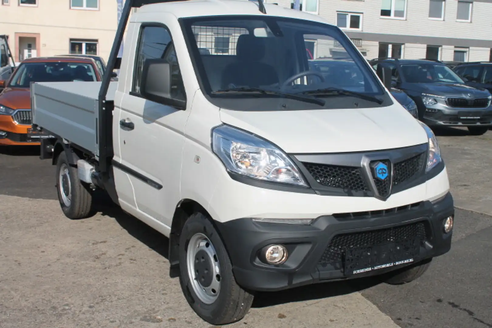 Piaggio Porter NP6 2025 Kipper 220 TOP Klima SOFORT !!! Weiß - 2