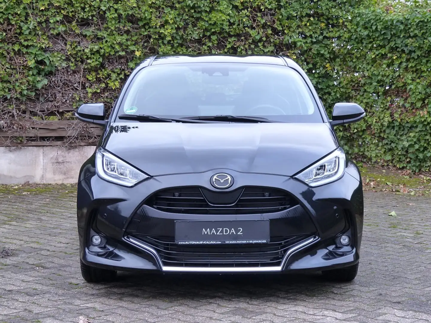 Mazda 2 Hybrid 1.5L VVT-i 116 PS AGILE COMFORT-P SAFETY-P Schwarz - 2