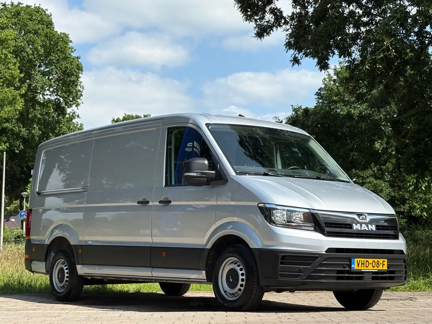 MAN TGE 30 2.0, AUTOMAAT, trekhaak met 3000KG trekgewicht, Grijs - 2