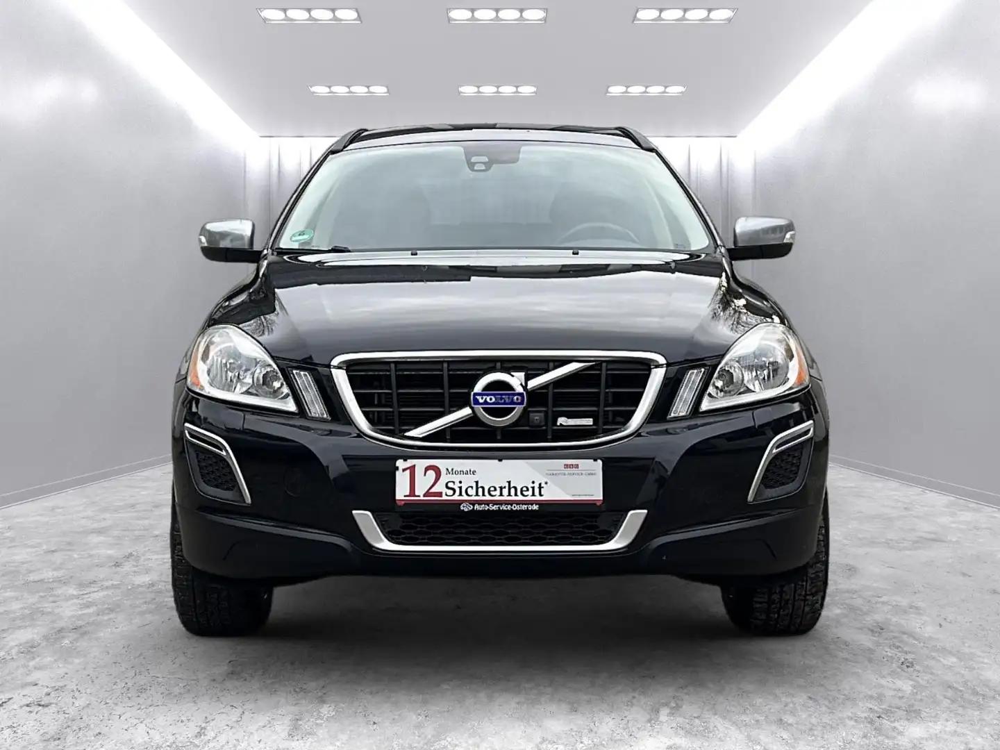 Volvo XC60 R-Design *Navi/Vollleder/AHK* Schwarz - 2