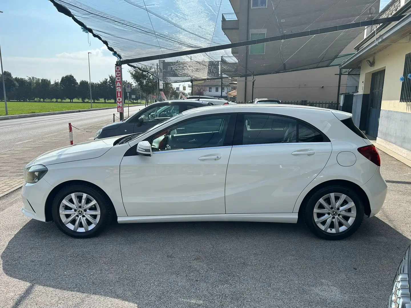 Mercedes-Benz A 160 d 90CV Business - OK NEOPATENTATI Bianco - 2
