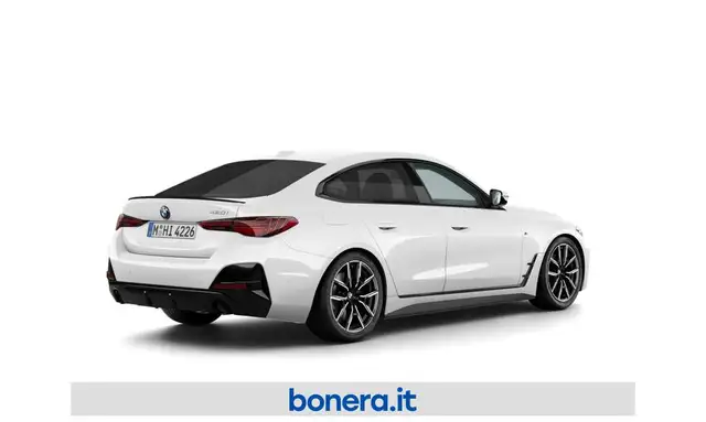 BMW 4 Series view 2