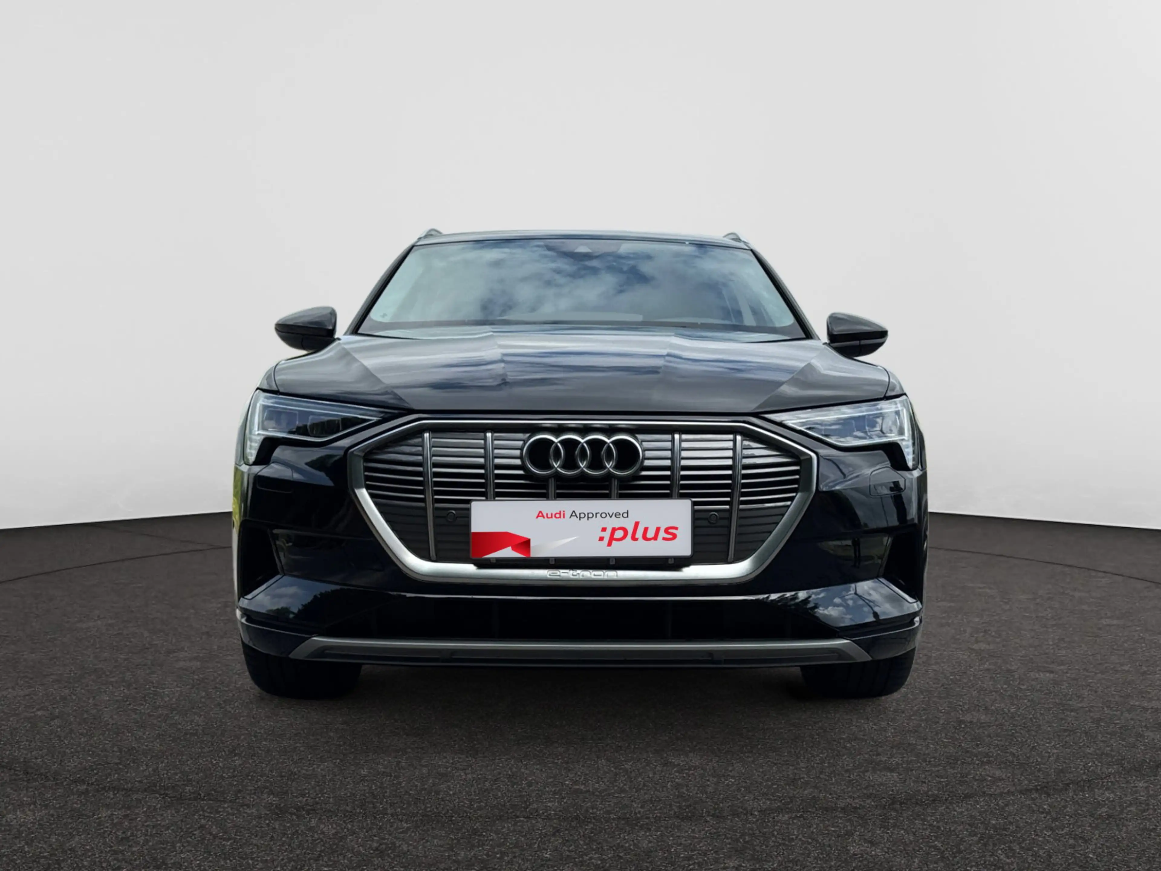 Audi e-tron Advanced 55 quattro 300 kW — photo 8