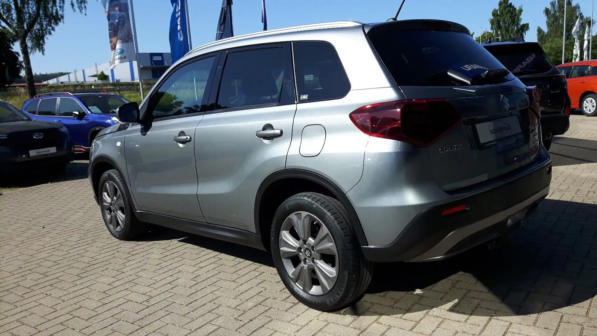 Suzuki Vitara 1.4 Mild-Hybrid Comfort Allgrip AHK abn. Gris - 2