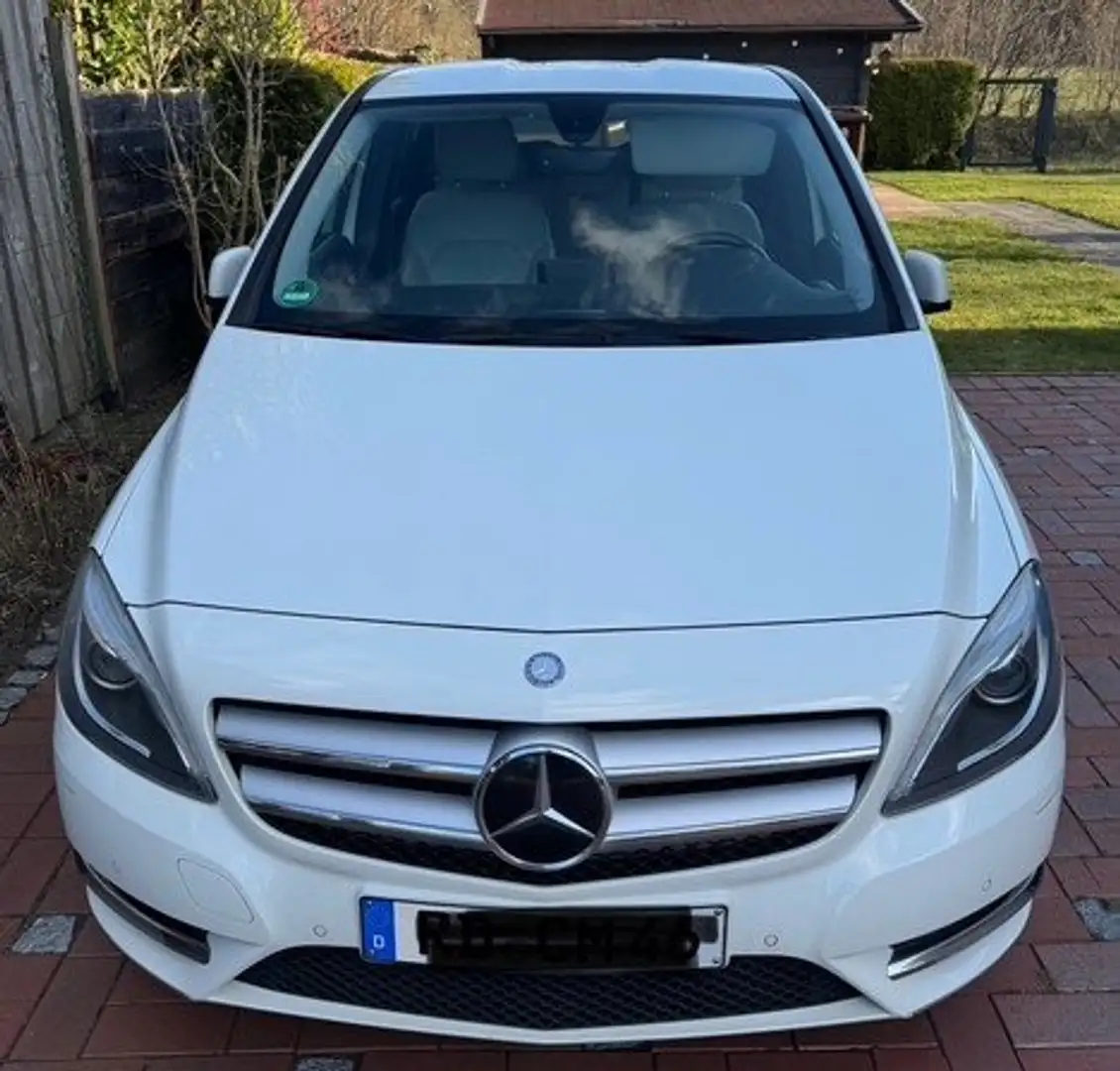 Mercedes-Benz 180 CDI Diesel m. AHK u. Sportpaket Blanc - 2
