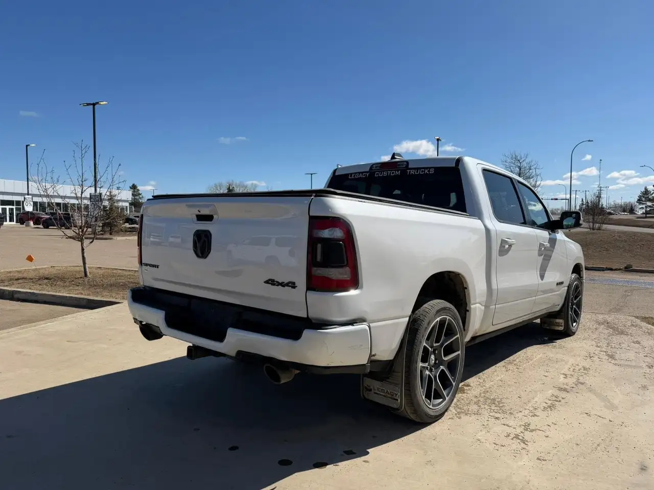 RAM 1500 снимка RAM 1500