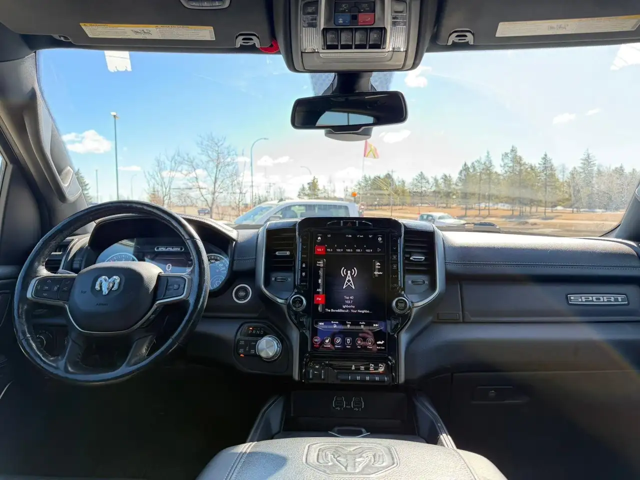 RAM 1500 снимка RAM 1500