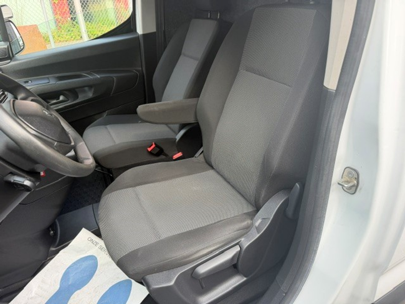 Peugeot Partner 1.5 BlueHDI Premium AIRCO I MULTIMEDIA I 1e EIGENA — photo 11