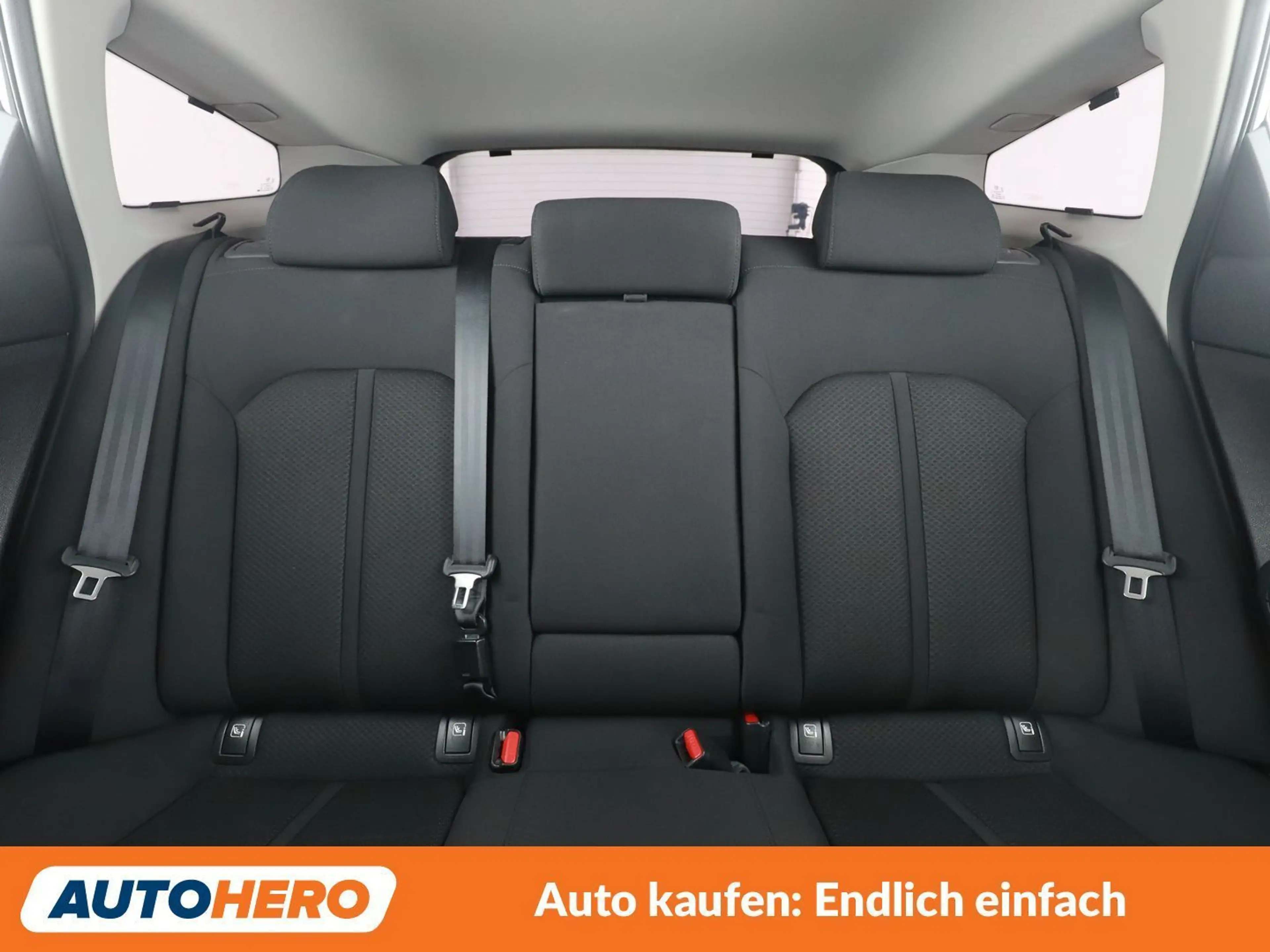 Kia Optima 1.7 CRDi Silber — photo 15