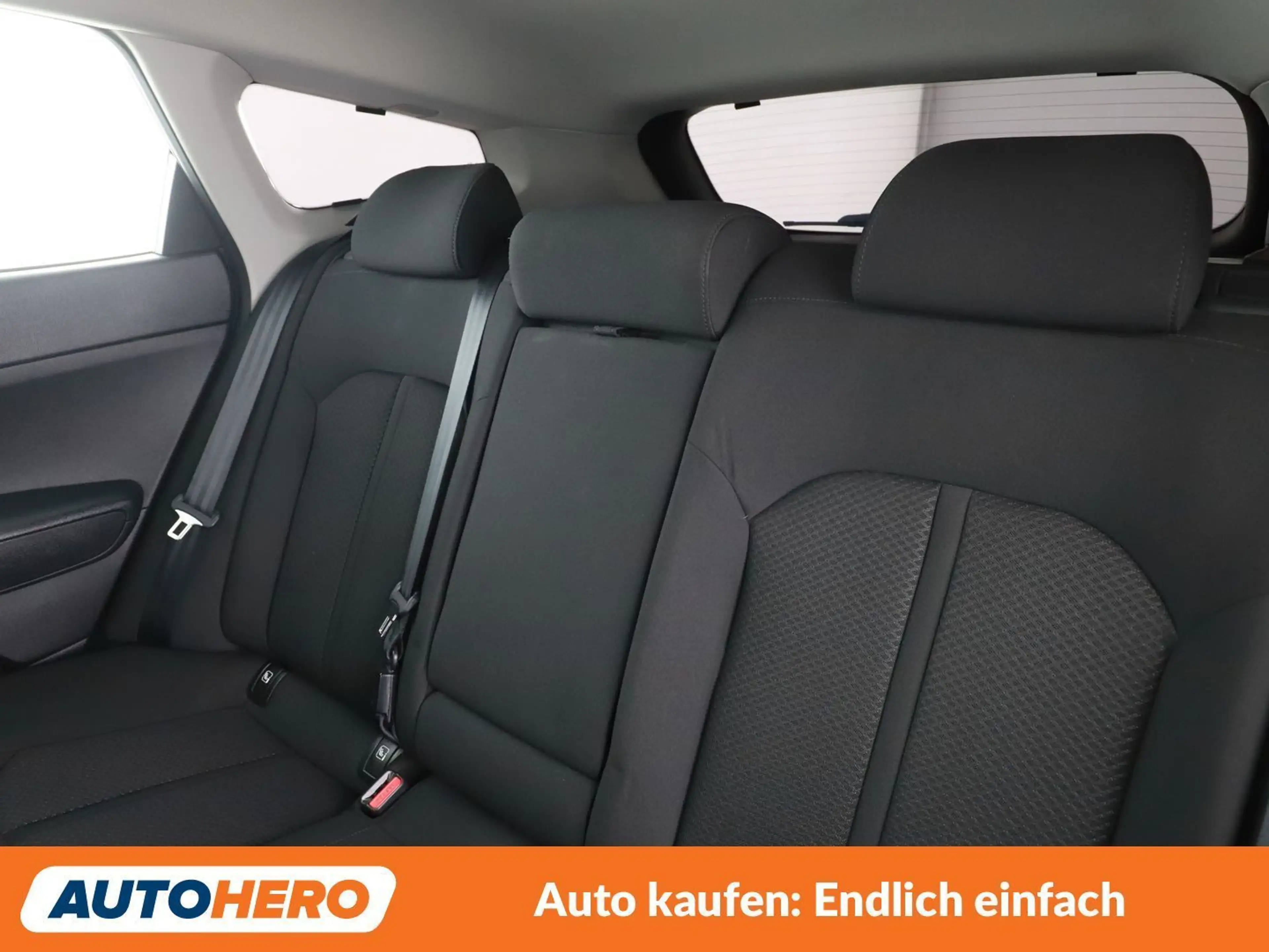 Kia Optima 1.7 CRDi Silber — photo 14