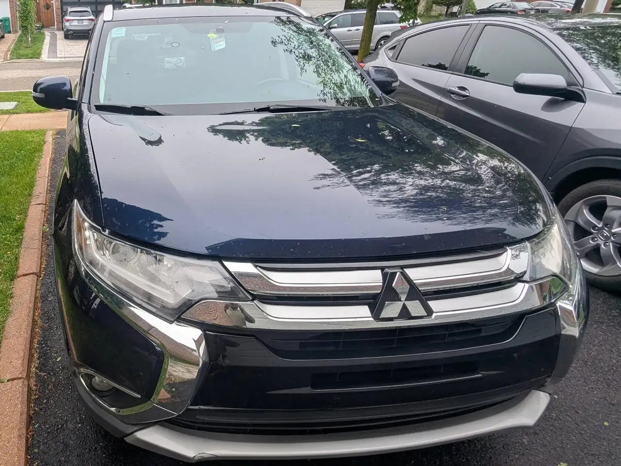 Mitsubishi Outlander fotografie Mitsubishi Outlander