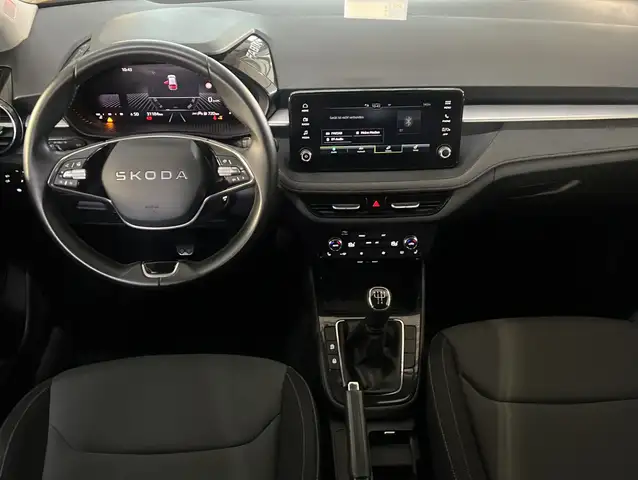 Skoda Fabia view 11