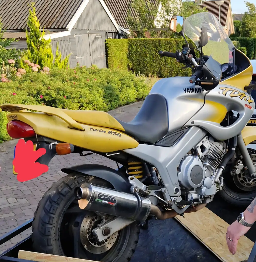 Yamaha TDM 850 4tx Amarillo - 1