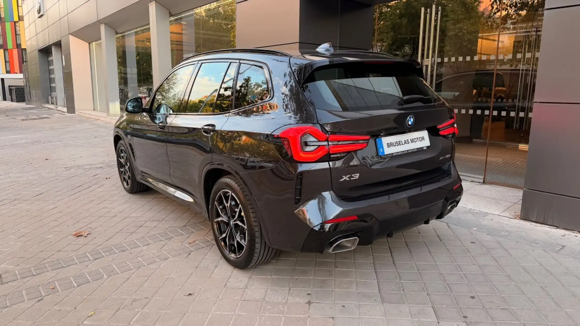 BMW X3 xDrive 30e xLine M Sport Gris - 2