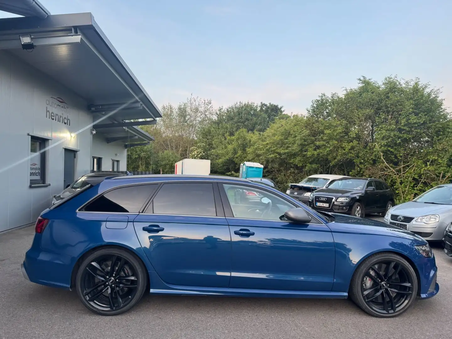 Audi RS6 RS 6 Avant 4.0 performance,Pano,Matrix,Keramik Blau - 2