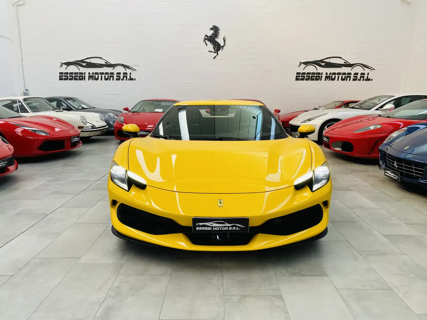 Ferrari 296 GTB GIALLO MODENA IVA ESPOSTA - 2