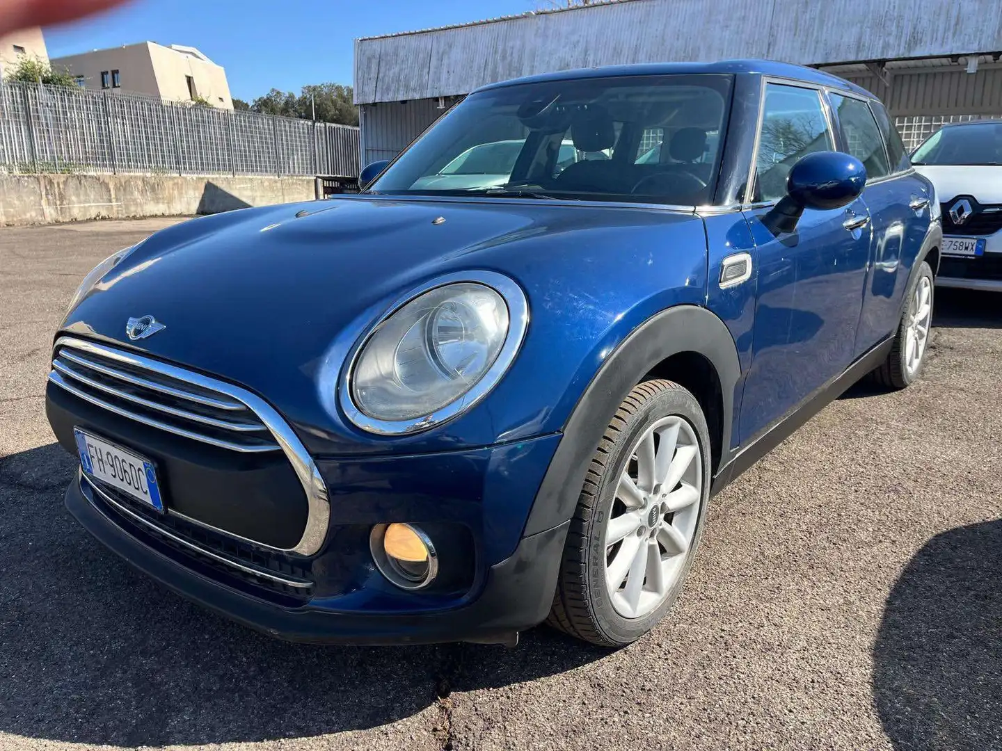 MINI One Clubman Mini Clubman 1.5 One Hype auto Синій - 1