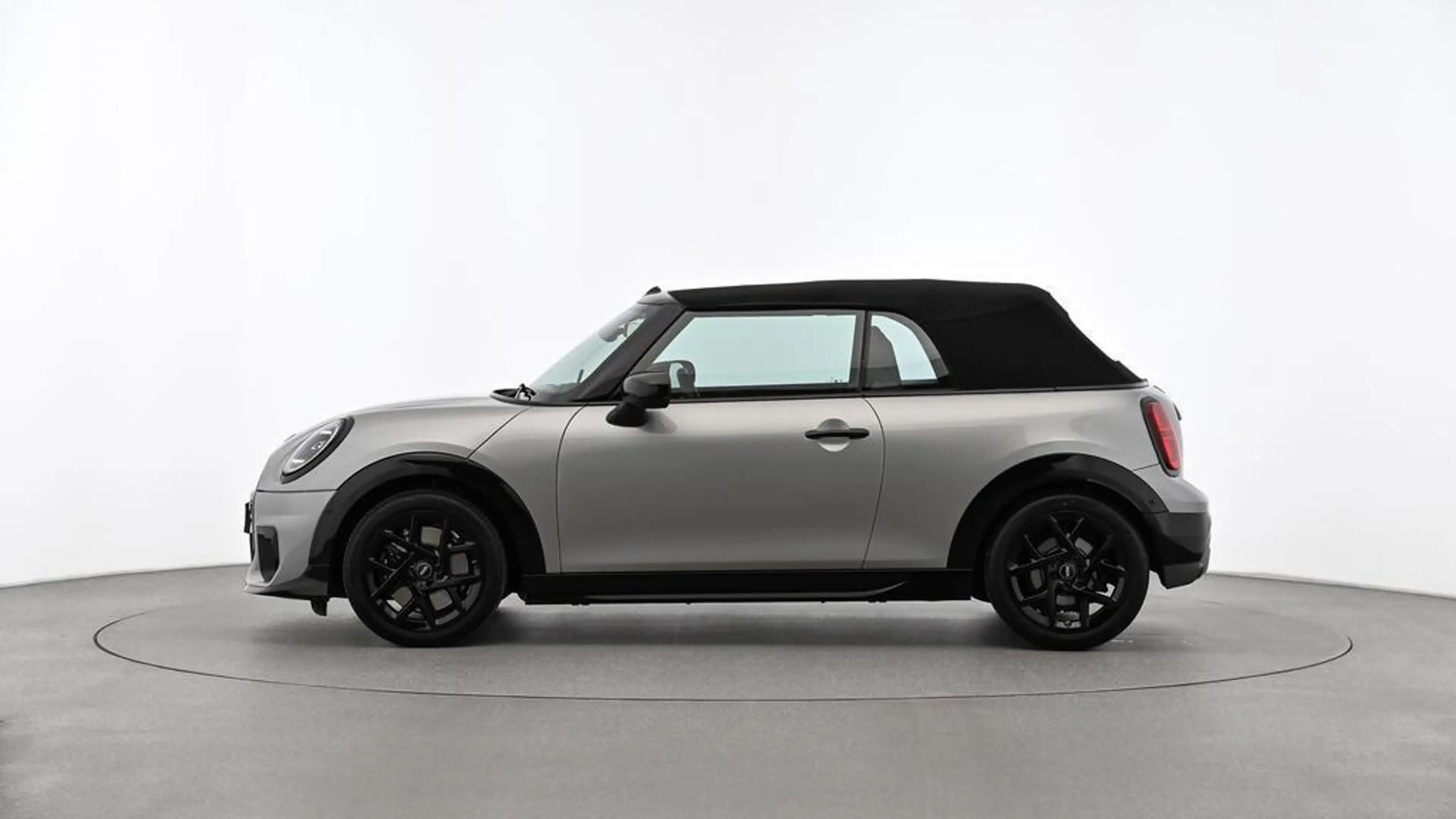 MINI Cooper C Cabrio John Cooper Works Trim — photo 2