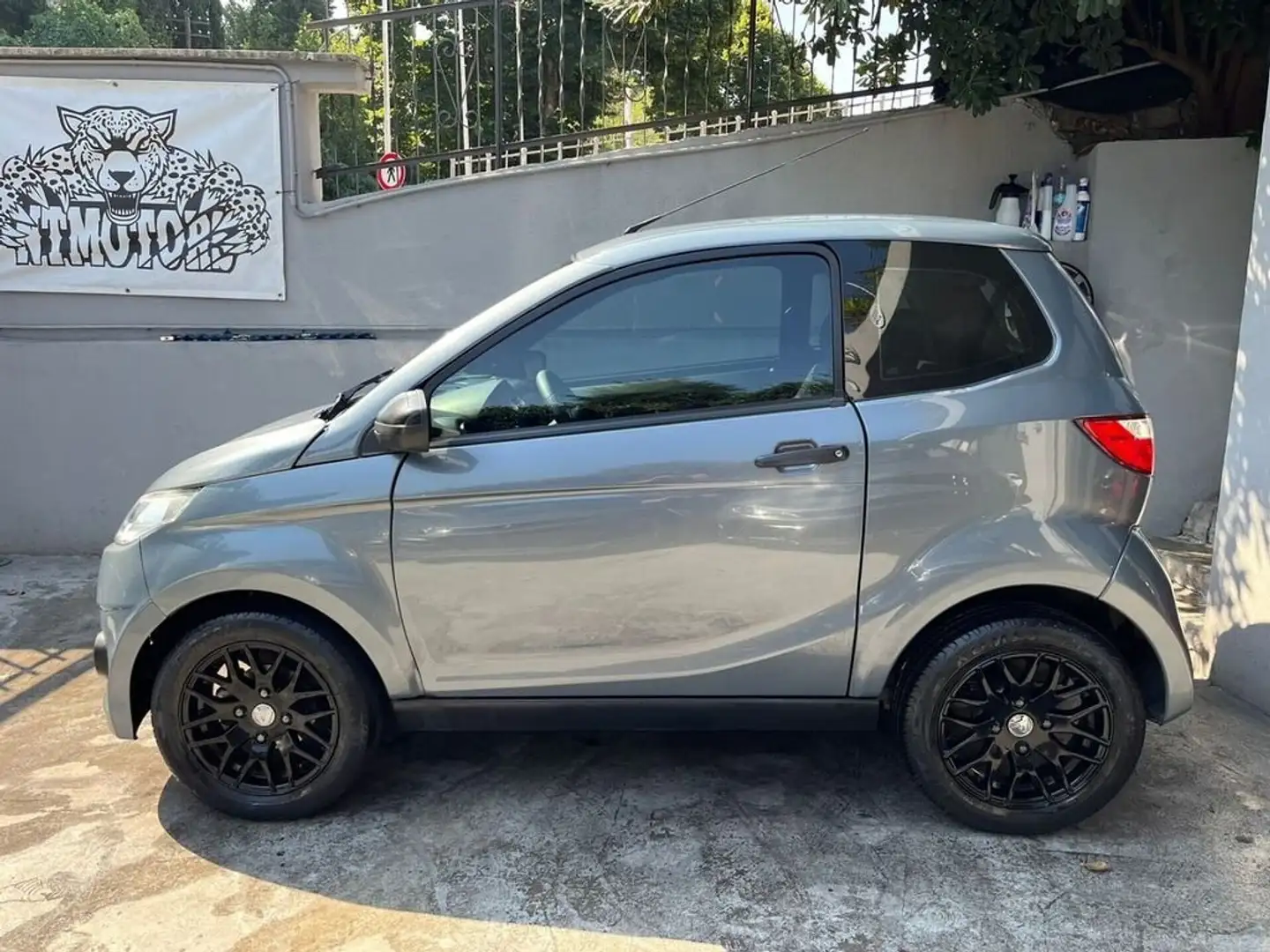 Aixam City très bon état Grijs - 2