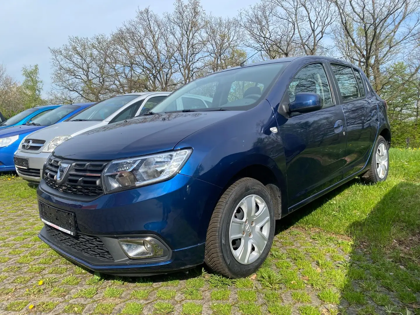 Dacia Sandero II Laureate Klima 1.Hd Nur 63tkm Blau - 1