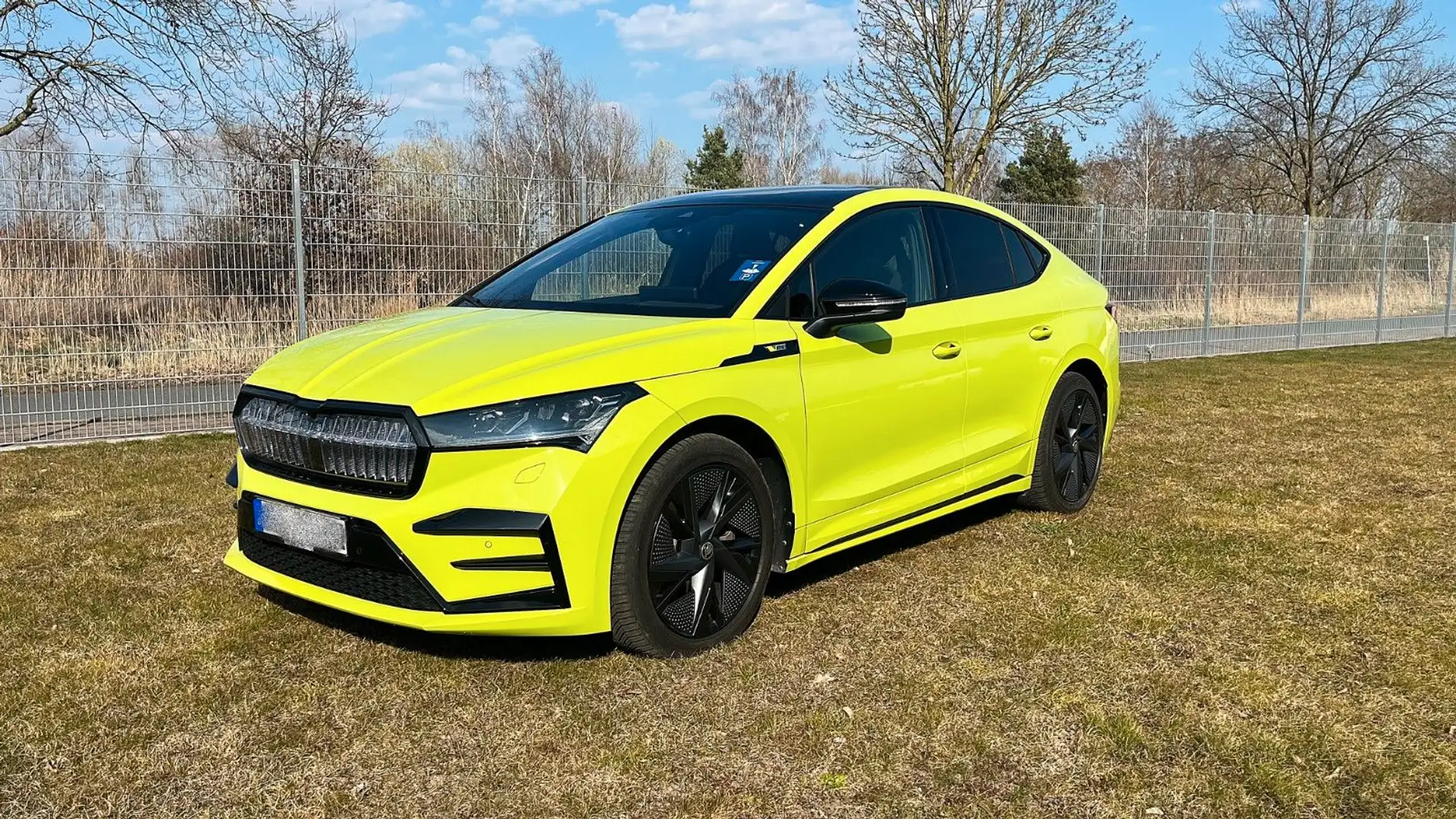 Skoda Enyaq Coupé RS | Canton | SHZ UVM. MwSt. Verde - 1