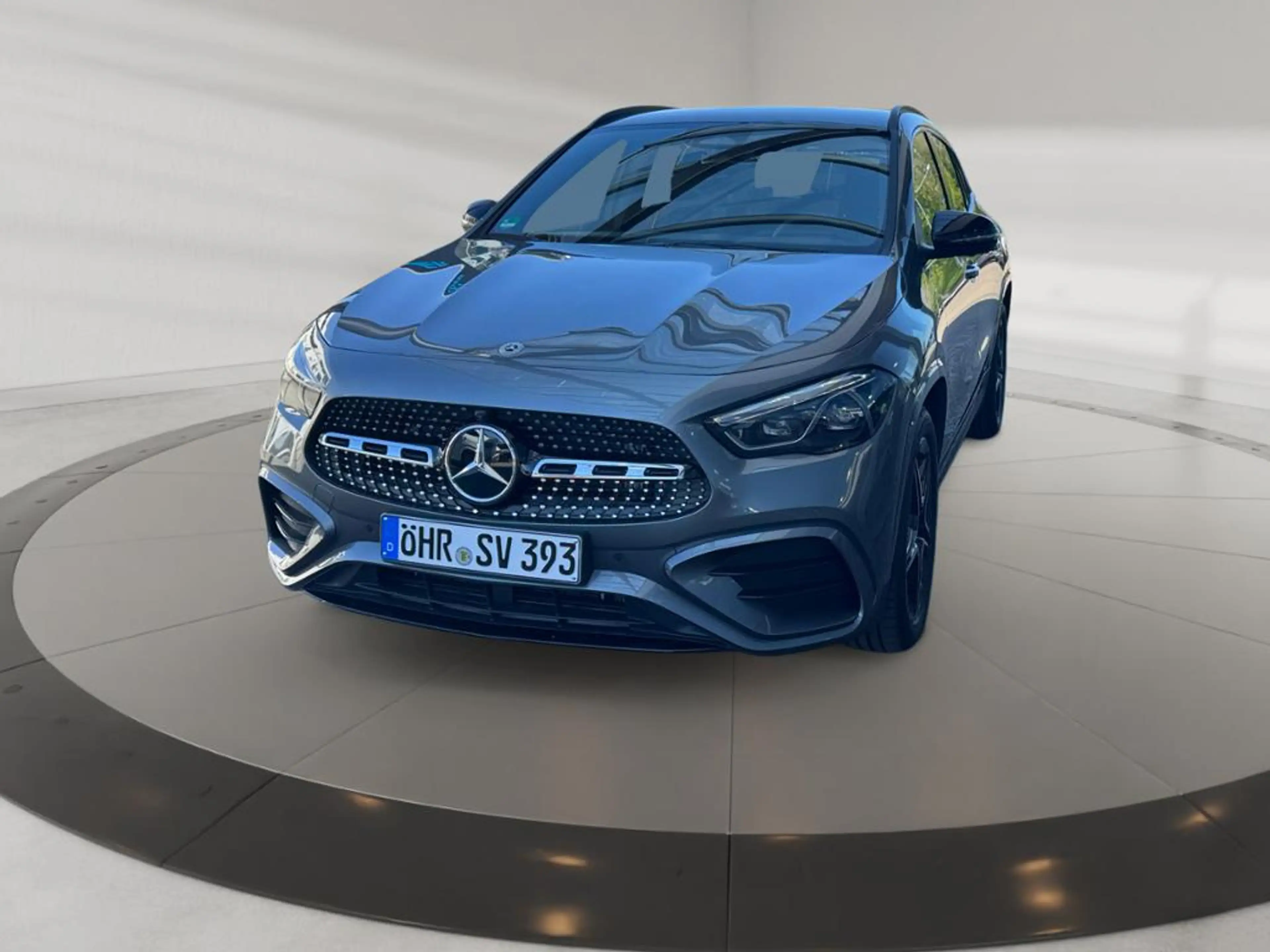 Mercedes-Benz GLA 200 AMG+MBUX+MBeam+Night+AHK+Wide+360+Cam — photo 2