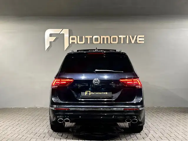 Volkswagen Tiguan Allspace view 9