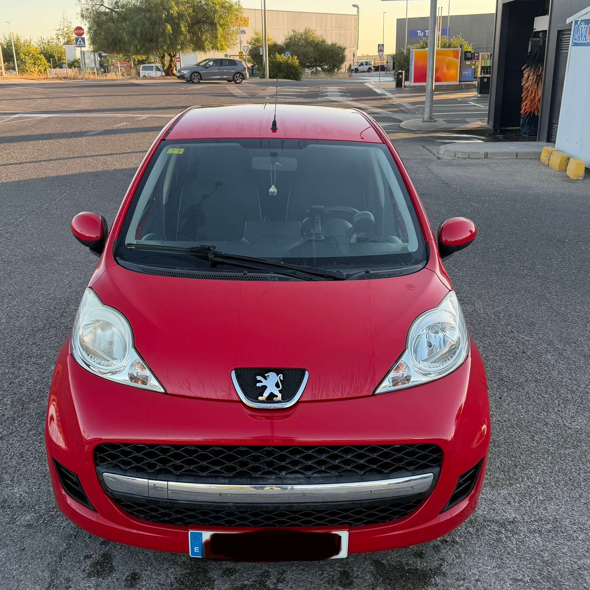 Peugeot 107 107 1.0i Urban Urban - foto 1