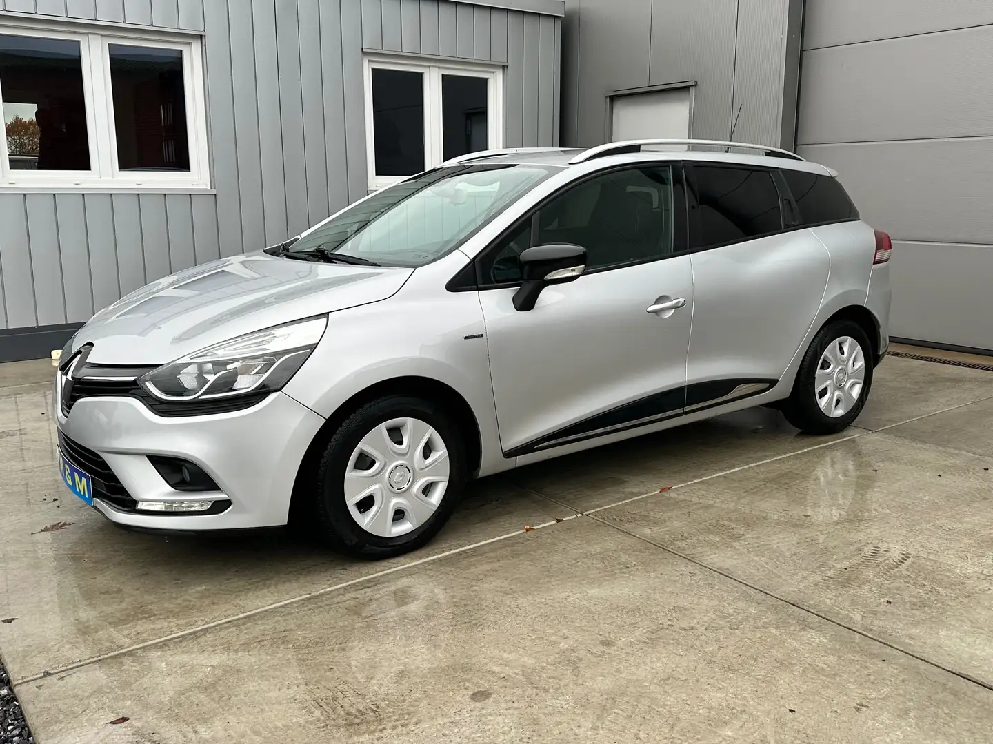 Renault Clio Clio Grandtour Energy TCe LIMITED **12m garantie** Grijs - 2