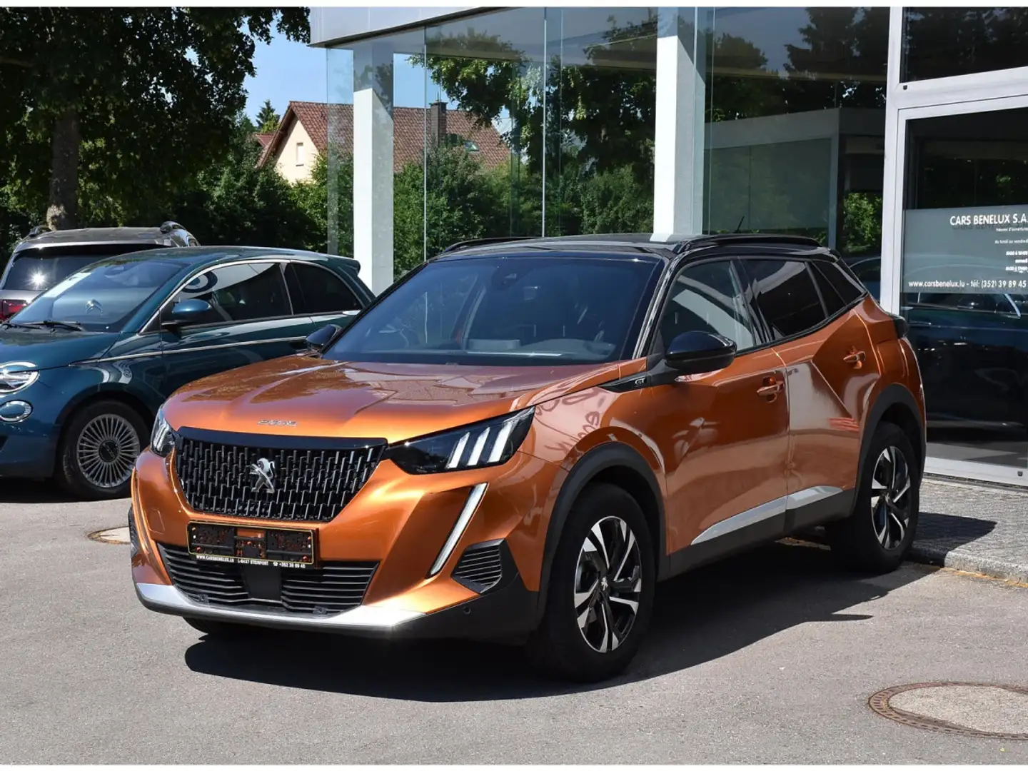 Peugeot 2008 1.2 PureTech GT CUIR REGUL GPS LANE CAM 1° MAIN Orange - 2