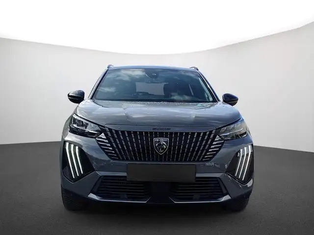 Peugeot 2008 view 2