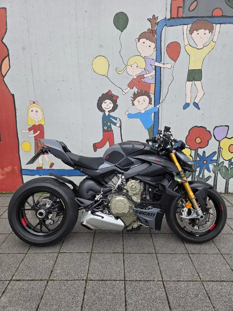 Ducati Streetfighter V4S Szürke - 1