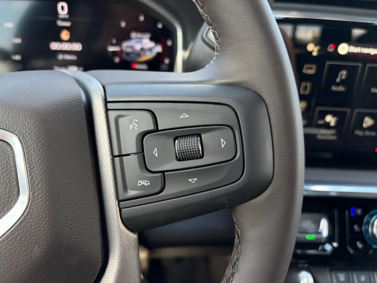 GMC Sierra 2500HD снимка GMC Sierra 2500HD