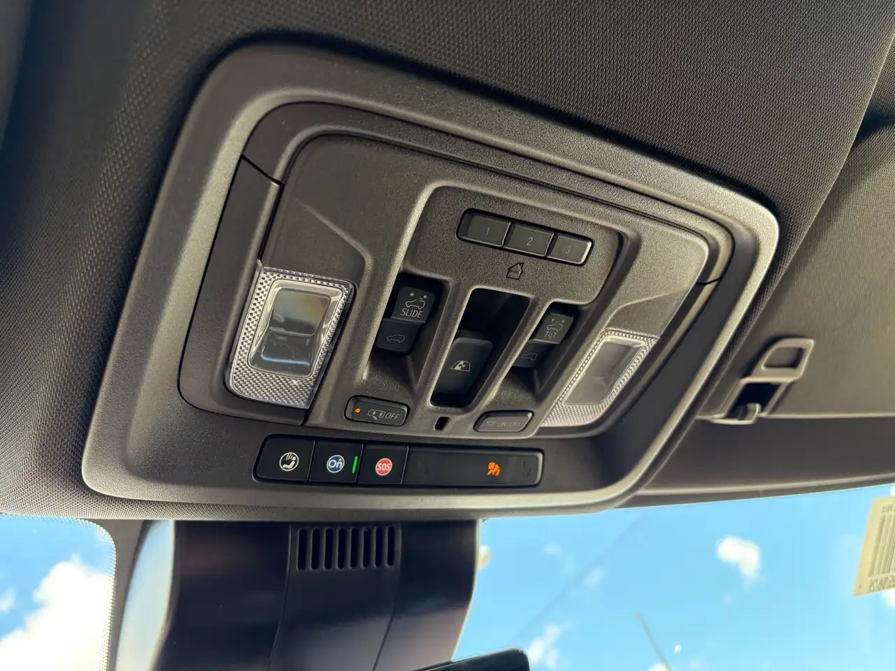 GMC Sierra 2500HD снимка GMC Sierra 2500HD