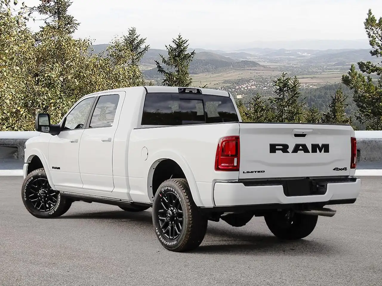 RAM 3500 снимка RAM 3500