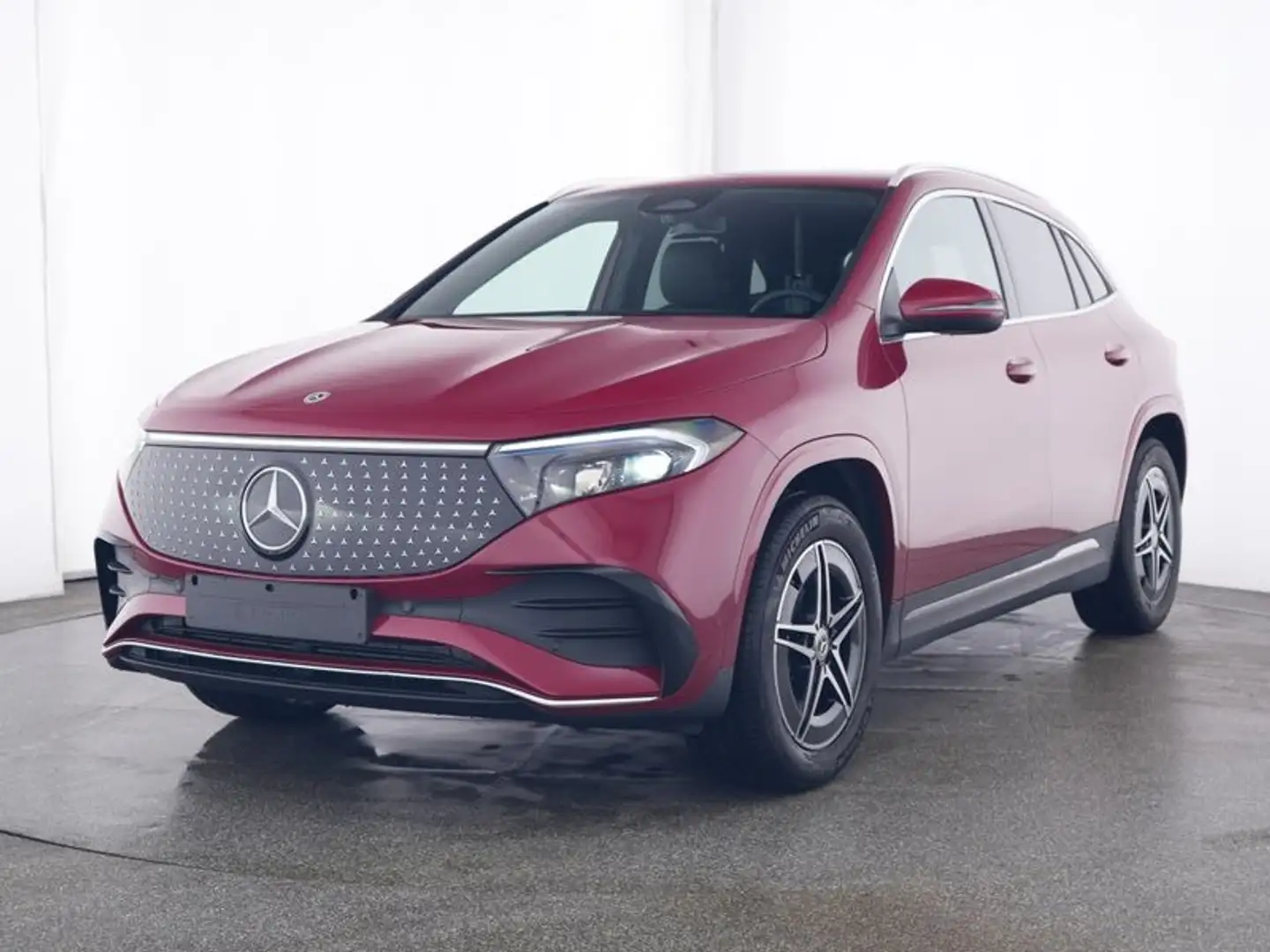 Mercedes-Benz EQA 300 4MATIC AMG-Line AMG-Line Piros - 1
