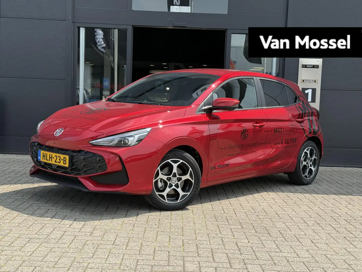 MG MG3 Hybrid+ 1.5 Hybrid Luxury Rood - 1