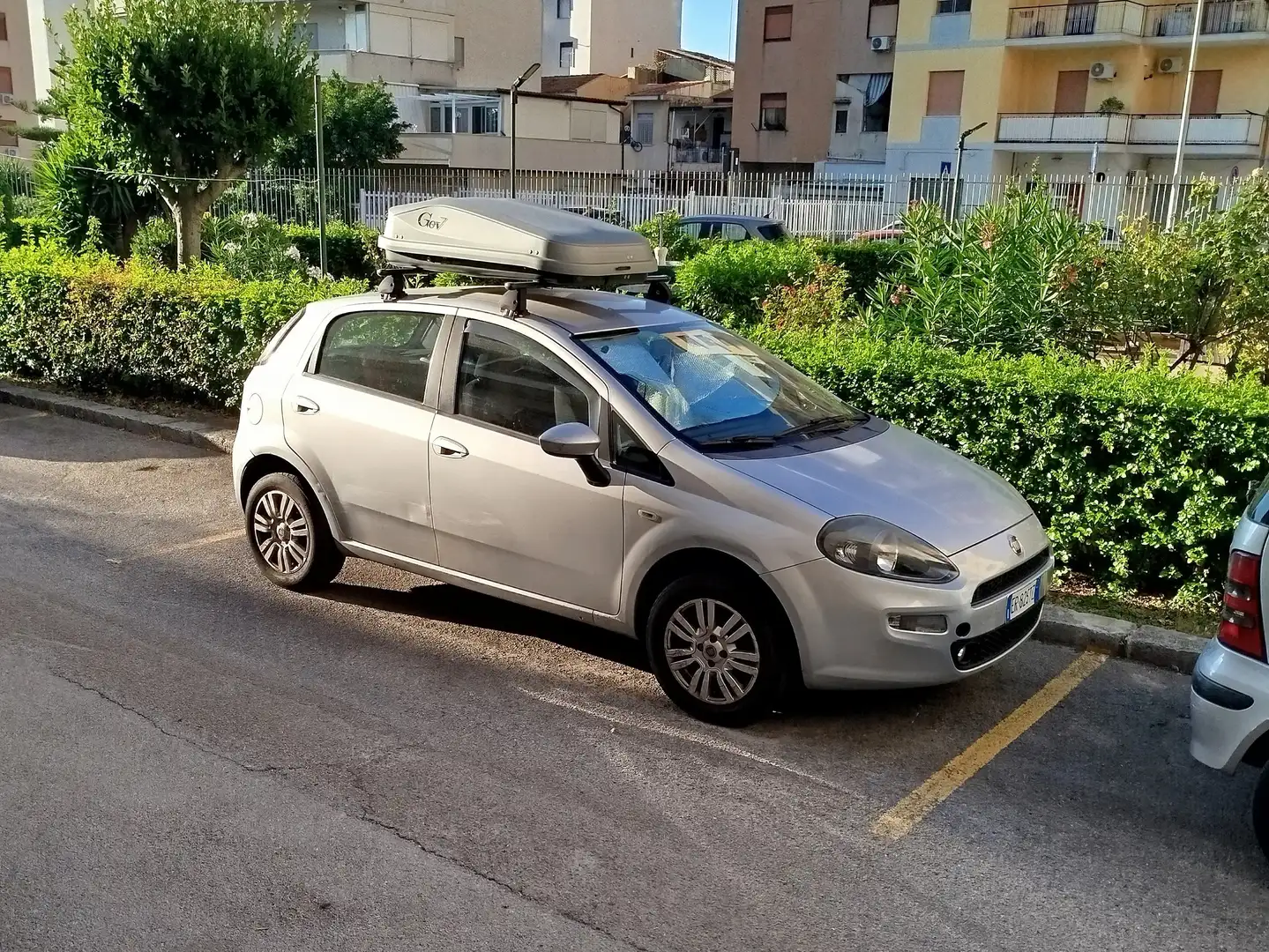 Fiat Punto Punto III 2012 5p 1.4 natural power Pop 70cv Grigio - 2