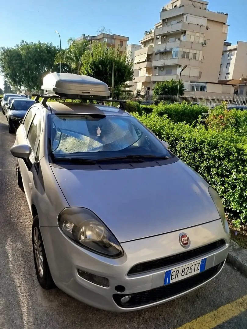 Fiat Punto Punto III 2012 5p 1.4 natural power Pop 70cv Grigio - 1